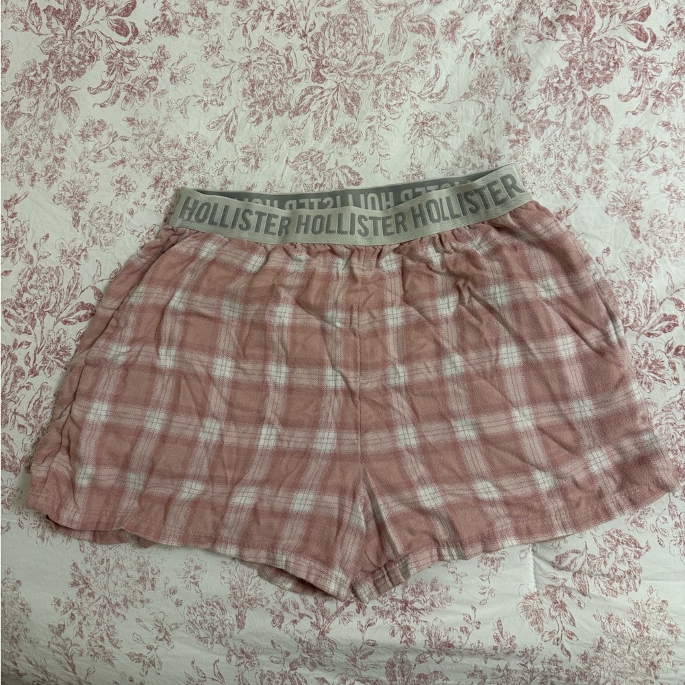 Hollister Women's Plaid Shorts in Pink and Gray